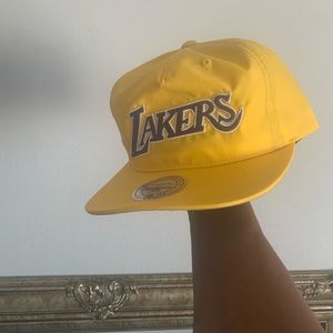Mitchell & Ness Lakers Hat